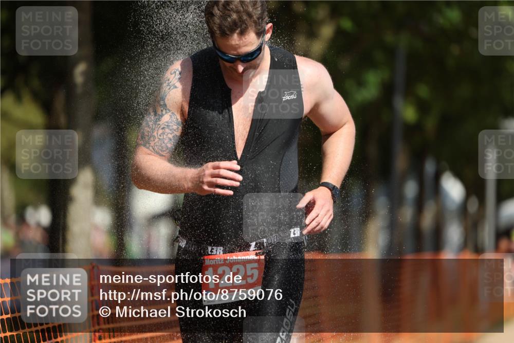 07.09.2025 - 19. Norderstedt Triathlon Michael Strokosch http://msf.ph/oto/8759076 07.09.2025 12:05:52 Laufen 201, 237, 815, 862, 1225, 1265, 1372 meine-sportfotos.de