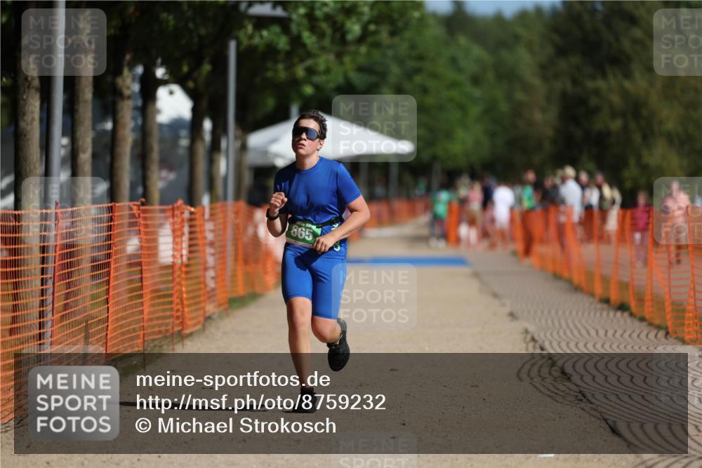 07.09.2025 - 19. Norderstedt Triathlon Michael Strokosch http://msf.ph/oto/8759232 07.09.2025 11:05:21 Laufen 107, 665 meine-sportfotos.de