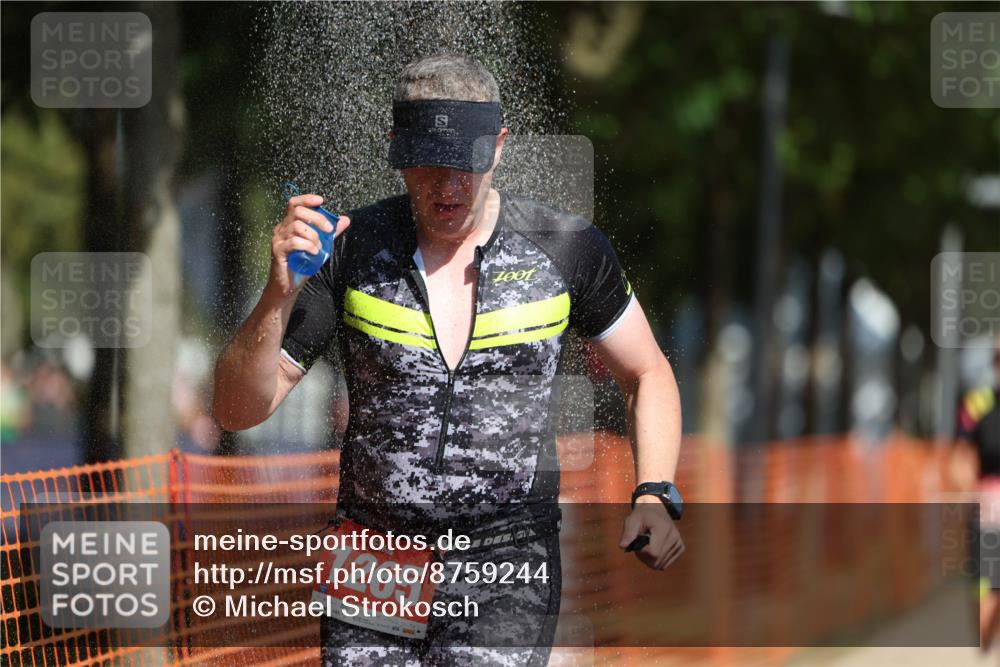 07.09.2025 - 19. Norderstedt Triathlon Michael Strokosch http://msf.ph/oto/8759244 07.09.2025 12:06:02 Laufen 822, 1265, 1372 meine-sportfotos.de