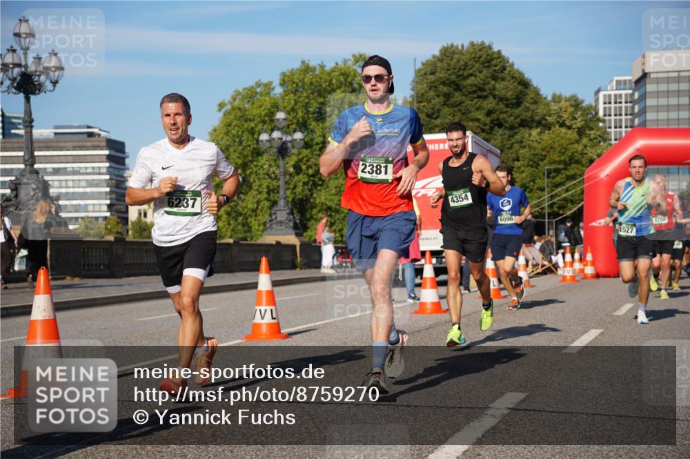 07.09.2025 - BARMER Alsterlauf Yannick Fuchs http://msf.ph/oto/8759270 07.09.2025 09:39:29 Laufen 6237, 2381, 4354, 024, 6096, 4527, 4250 meine-sportfotos.de