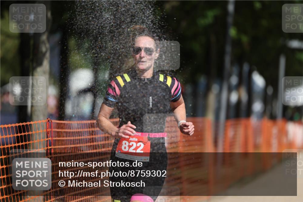 07.09.2025 - 19. Norderstedt Triathlon Michael Strokosch http://msf.ph/oto/8759302 07.09.2025 12:06:05 Laufen 822 meine-sportfotos.de