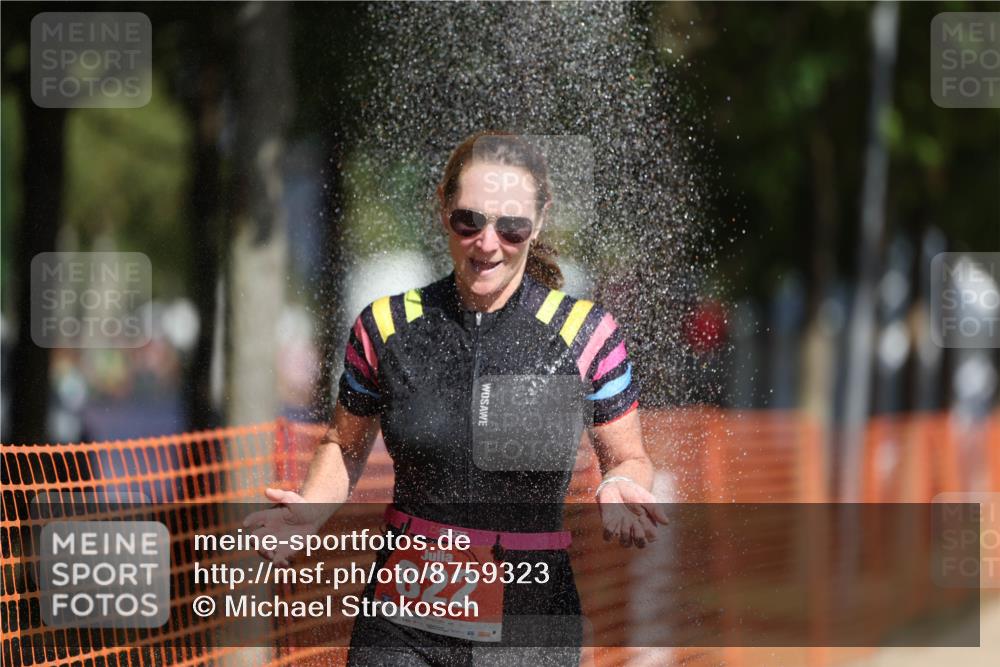 07.09.2025 - 19. Norderstedt Triathlon Michael Strokosch http://msf.ph/oto/8759323 07.09.2025 12:06:05 Laufen 822 meine-sportfotos.de
