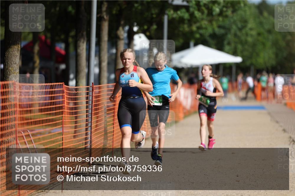 07.09.2025 - 19. Norderstedt Triathlon Michael Strokosch http://msf.ph/oto/8759336 07.09.2025 11:06:28 Laufen 67, 75, 133 meine-sportfotos.de