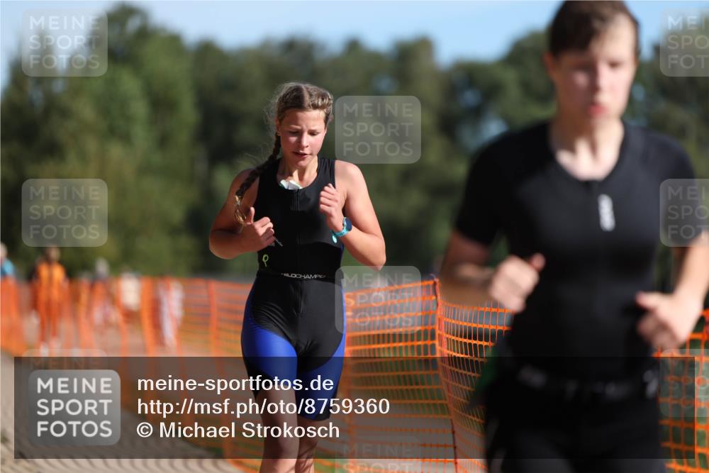 07.09.2025 - 19. Norderstedt Triathlon Michael Strokosch http://msf.ph/oto/8759360 07.09.2025 10:44:39 Laufen 64, 637 meine-sportfotos.de