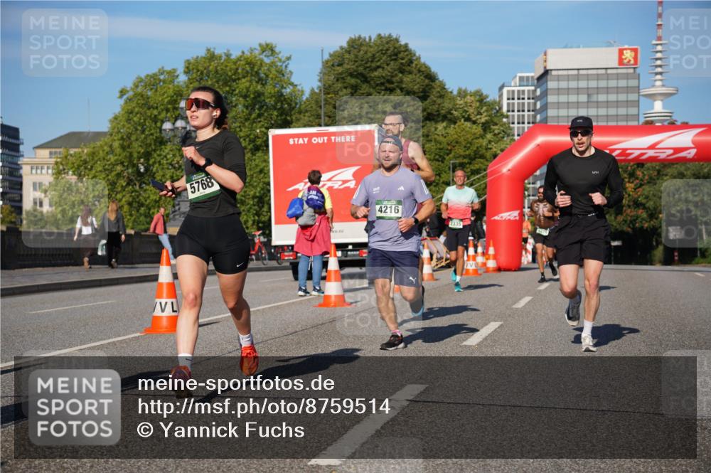 07.09.2025 - BARMER Alsterlauf Yannick Fuchs http://msf.ph/oto/8759514 07.09.2025 09:39:36 Laufen 5768, 4216, 2335 meine-sportfotos.de