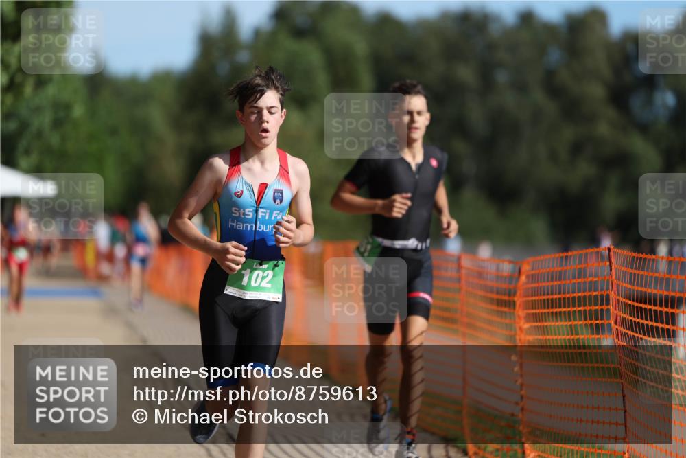 07.09.2025 - 19. Norderstedt Triathlon Michael Strokosch http://msf.ph/oto/8759613 07.09.2025 10:44:49 Laufen 102, 651 meine-sportfotos.de