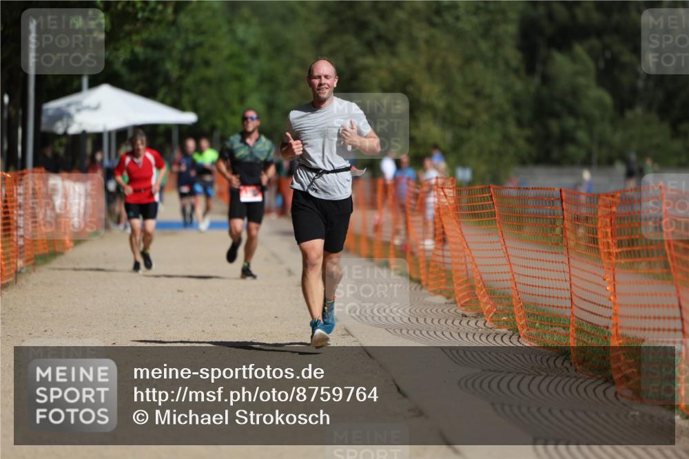07.09.2025 - 19. Norderstedt Triathlon Michael Strokosch http://msf.ph/oto/8759764 07.09.2025 12:06:32 Laufen 801 meine-sportfotos.de