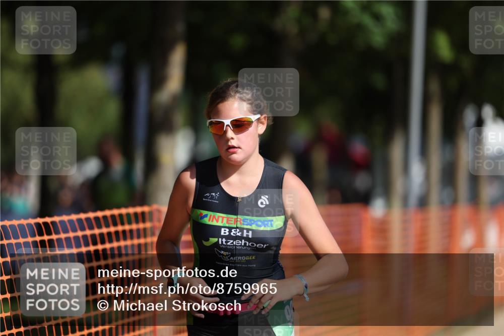 07.09.2025 - 19. Norderstedt Triathlon Michael Strokosch http://msf.ph/oto/8759965 07.09.2025 11:08:00 Laufen 99 meine-sportfotos.de