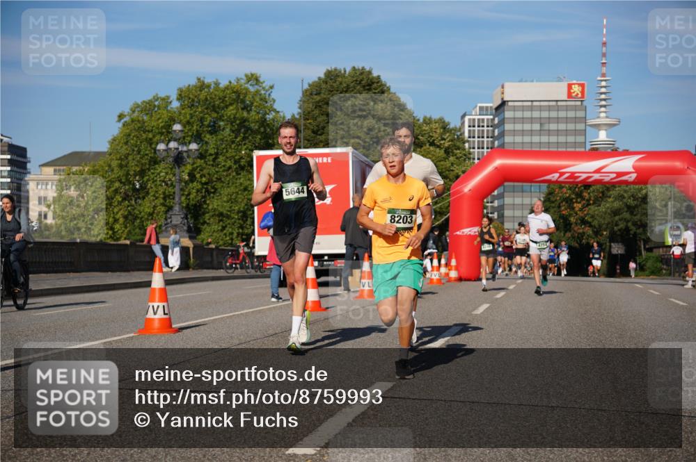 07.09.2025 - BARMER Alsterlauf Yannick Fuchs http://msf.ph/oto/8759993 07.09.2025 09:39:53 Laufen 5644, 8203, 4754 meine-sportfotos.de