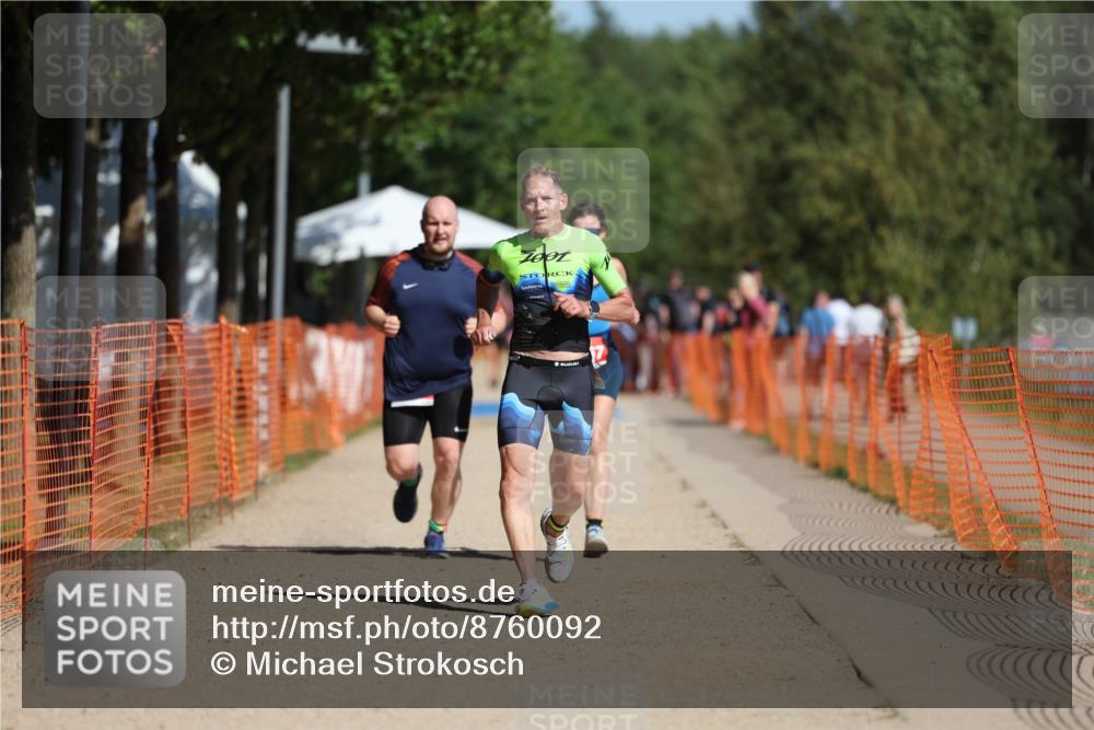 07.09.2025 - 19. Norderstedt Triathlon Michael Strokosch http://msf.ph/oto/8760092 07.09.2025 12:06:48 Laufen 190, 771, 1267 meine-sportfotos.de