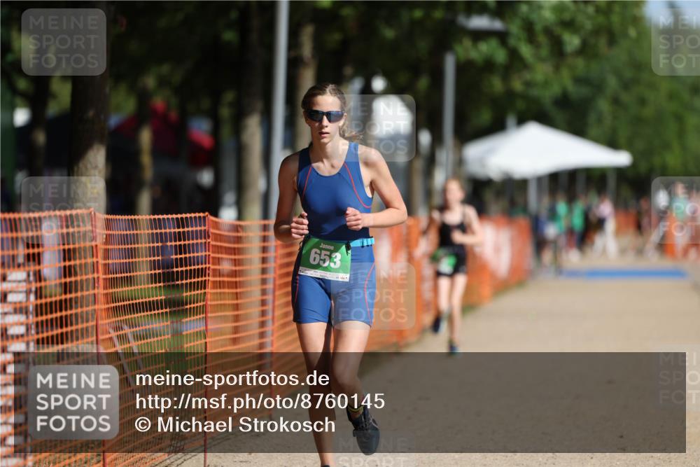 07.09.2025 - 19. Norderstedt Triathlon Michael Strokosch http://msf.ph/oto/8760145 07.09.2025 11:08:29 Laufen 78, 653 meine-sportfotos.de