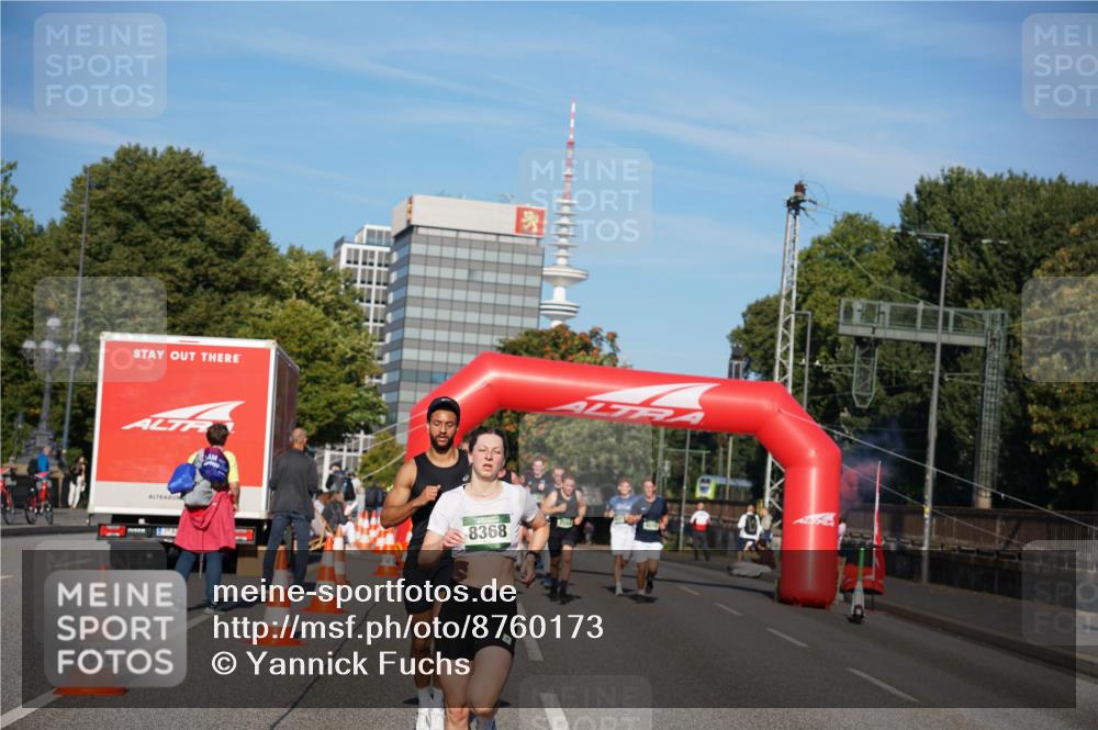 07.09.2025 - BARMER Alsterlauf Yannick Fuchs http://msf.ph/oto/8760173 07.09.2025 09:40:02 Laufen 8368 meine-sportfotos.de