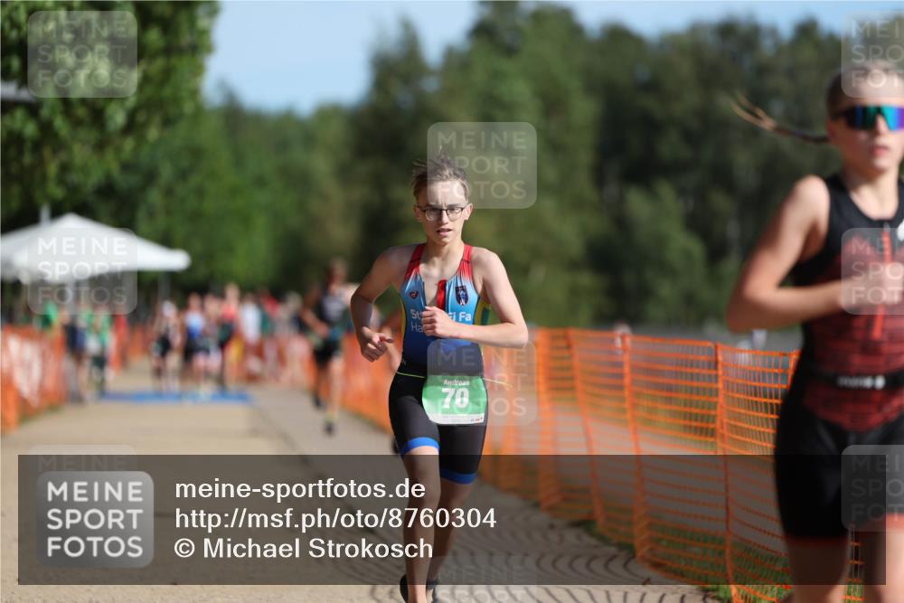 07.09.2025 - 19. Norderstedt Triathlon Michael Strokosch http://msf.ph/oto/8760304 07.09.2025 10:45:14 Laufen 70, 114, 682 meine-sportfotos.de