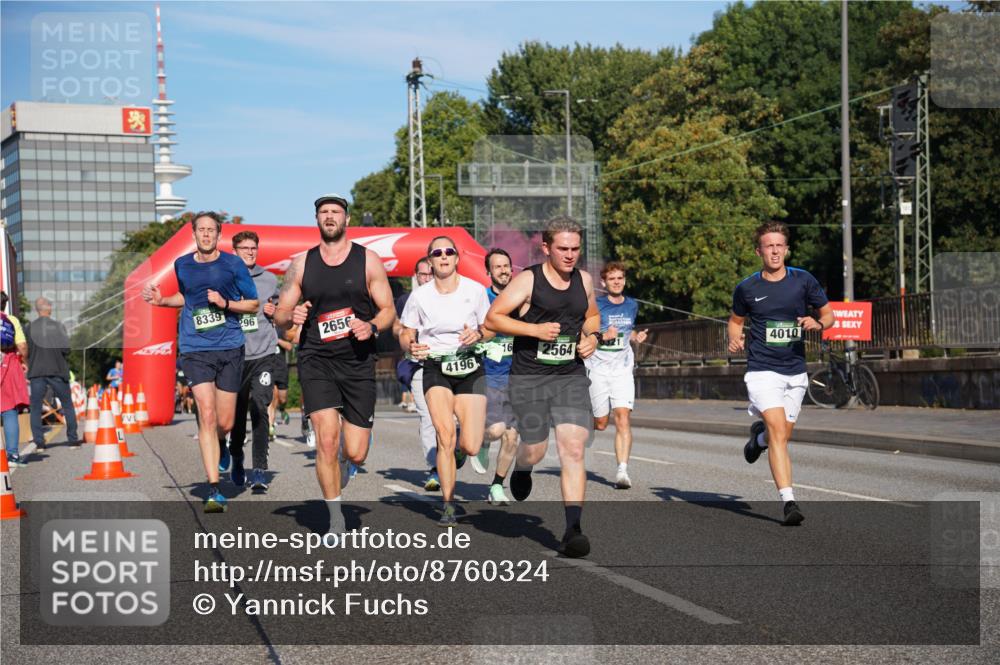 07.09.2025 - BARMER Alsterlauf Yannick Fuchs http://msf.ph/oto/8760324 07.09.2025 09:40:07 Laufen 8339, 96, 2656, 4196, 16, 2564, 4010 meine-sportfotos.de