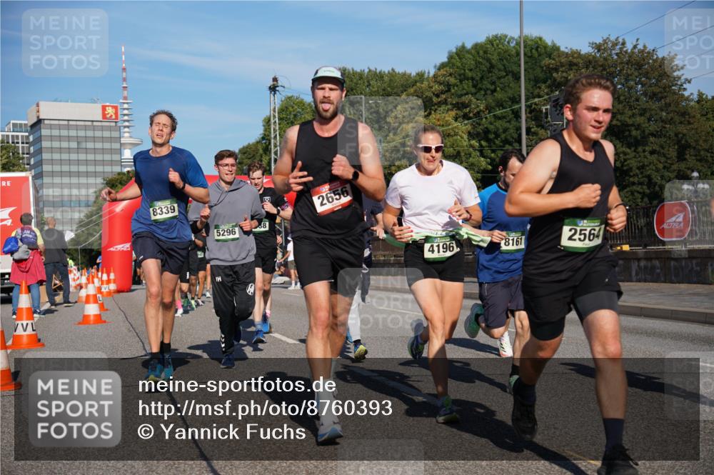 07.09.2025 - BARMER Alsterlauf Yannick Fuchs http://msf.ph/oto/8760393 07.09.2025 09:40:08 Laufen 8339, 5296, 8, 2656, 10, 15, 4196, 8161, 2564 meine-sportfotos.de