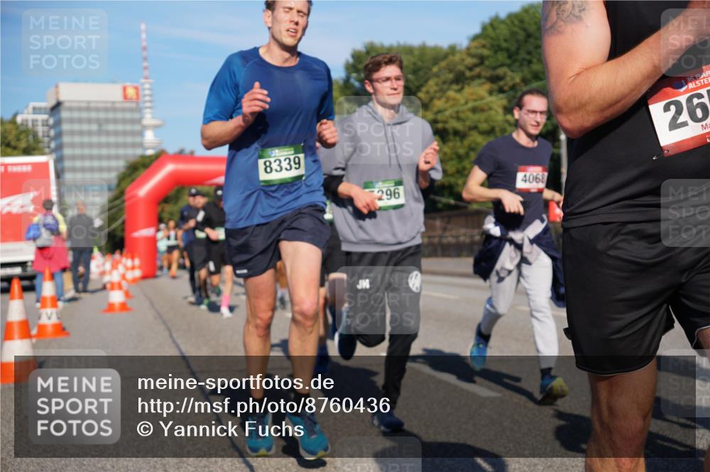 07.09.2025 - BARMER Alsterlauf Yannick Fuchs http://msf.ph/oto/8760436 07.09.2025 09:40:09 Laufen 8339, 296, 4068, 16136, 26 meine-sportfotos.de