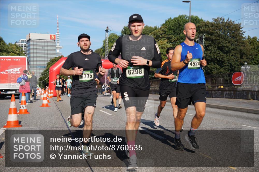 07.09.2025 - BARMER Alsterlauf Yannick Fuchs http://msf.ph/oto/8760535 07.09.2025 09:40:12 Laufen 5775, 3484, 6298, 4524 meine-sportfotos.de