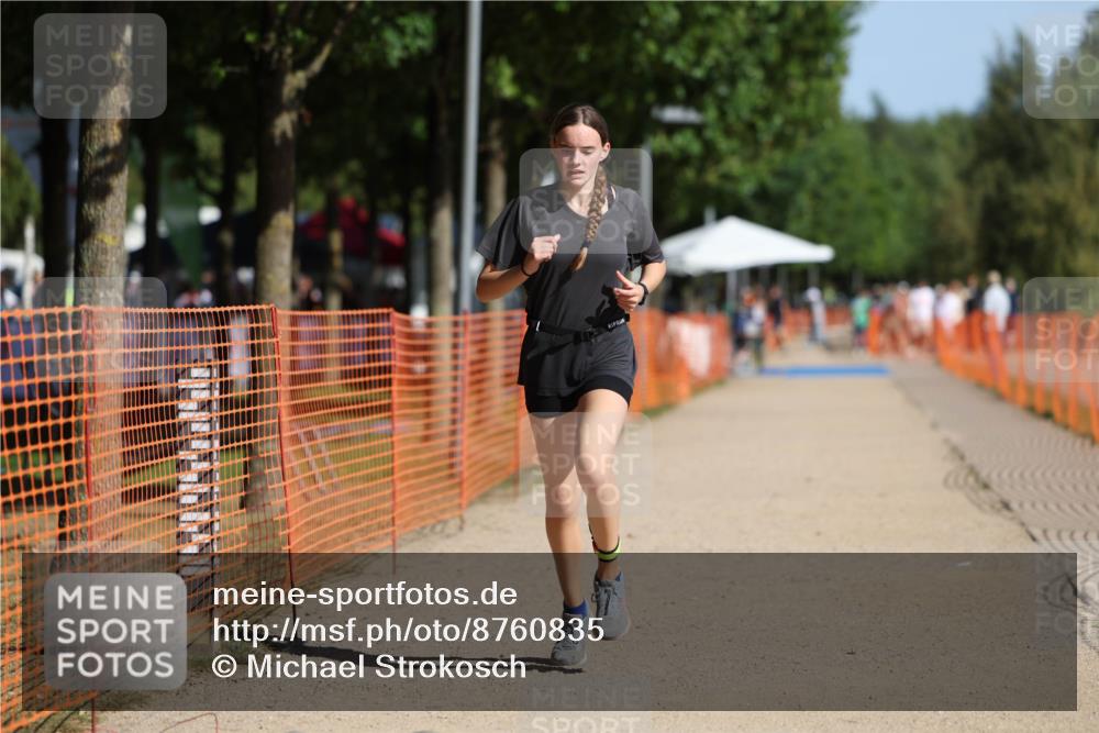 07.09.2025 - 19. Norderstedt Triathlon Michael Strokosch http://msf.ph/oto/8760835 07.09.2025 11:11:38 Laufen 666 meine-sportfotos.de
