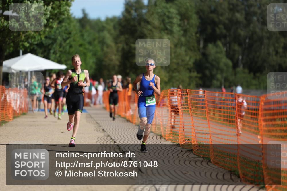 07.09.2025 - 19. Norderstedt Triathlon Michael Strokosch http://msf.ph/oto/8761048 07.09.2025 10:45:45 Laufen 76, 126, 638, 691 meine-sportfotos.de