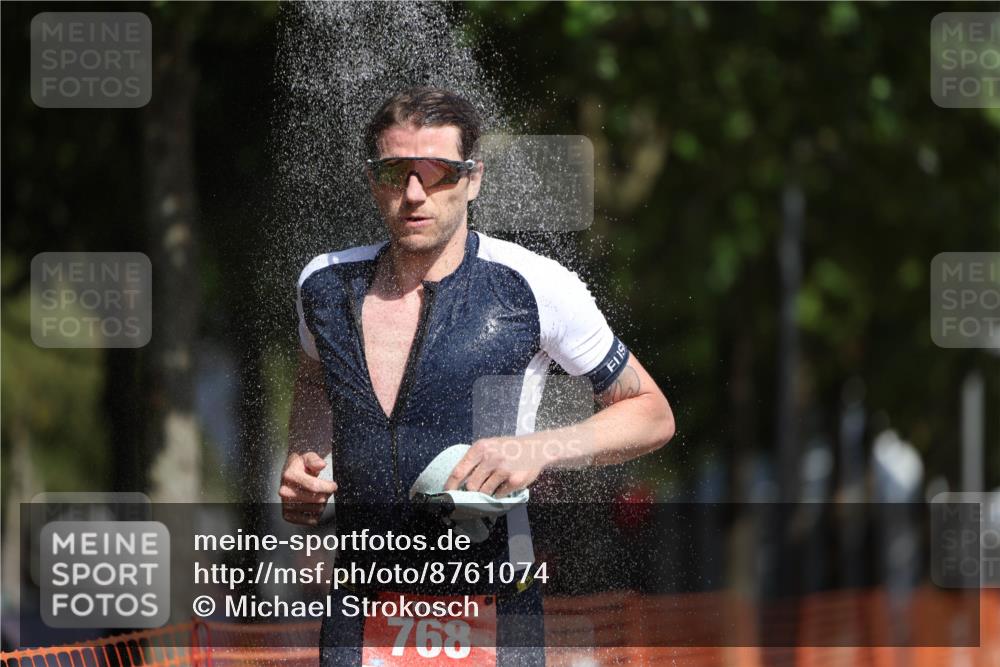 07.09.2025 - 19. Norderstedt Triathlon Michael Strokosch http://msf.ph/oto/8761074 07.09.2025 12:07:33 Laufen 768 meine-sportfotos.de