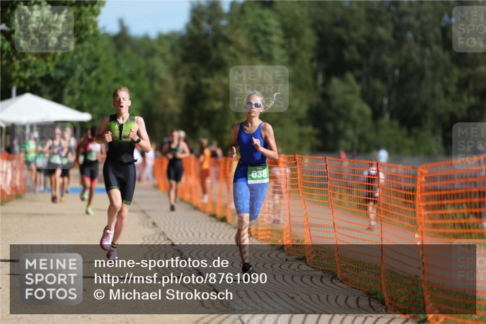 07.09.2025 - 19. Norderstedt Triathlon Michael Strokosch http://msf.ph/oto/8761090 07.09.2025 10:45:46 Laufen 126, 638, 691 meine-sportfotos.de