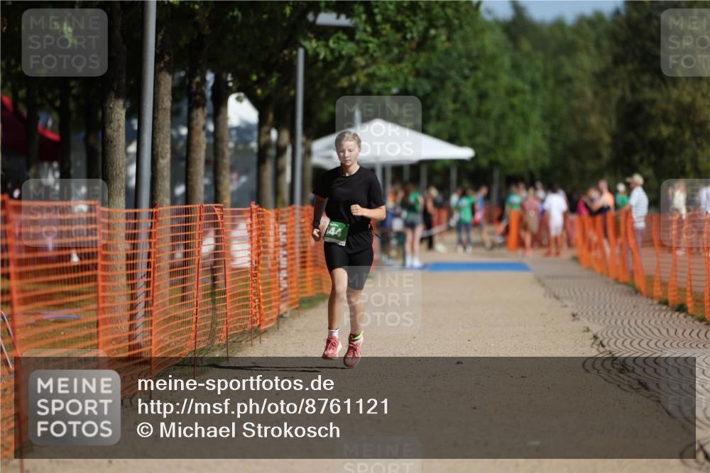 07.09.2025 - 19. Norderstedt Triathlon Michael Strokosch http://msf.ph/oto/8761121 07.09.2025 11:13:15 Laufen 644 meine-sportfotos.de