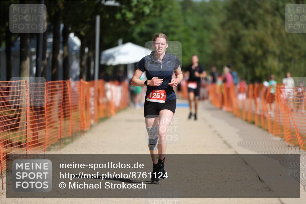 07.09.2025 - 19. Norderstedt Triathlon Michael Strokosch http://msf.ph/oto/8761124 07.09.2025 12:07:52 Laufen 1257 meine-sportfotos.de