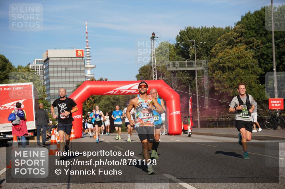07.09.2025 - BARMER Alsterlauf Yannick Fuchs http://msf.ph/oto/8761128 07.09.2025 09:40:32 Laufen 1, 6131, 21, 3650 meine-sportfotos.de
