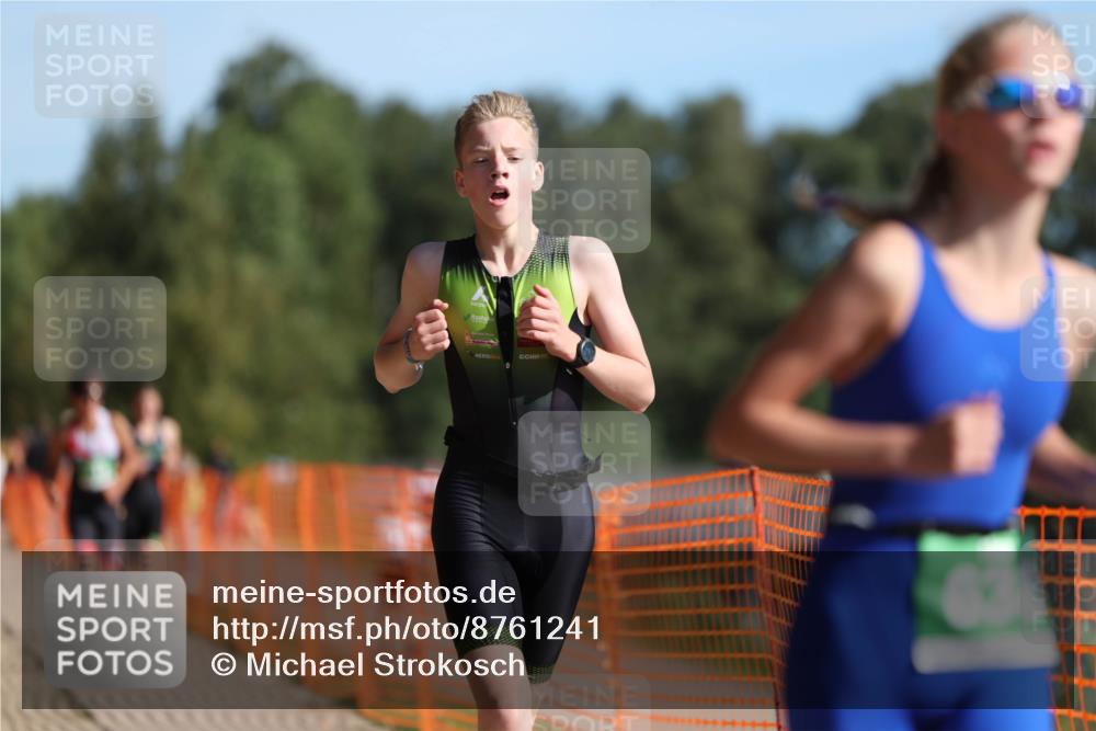 07.09.2025 - 19. Norderstedt Triathlon Michael Strokosch http://msf.ph/oto/8761241 07.09.2025 10:45:49 Laufen 115, 126, 638 meine-sportfotos.de