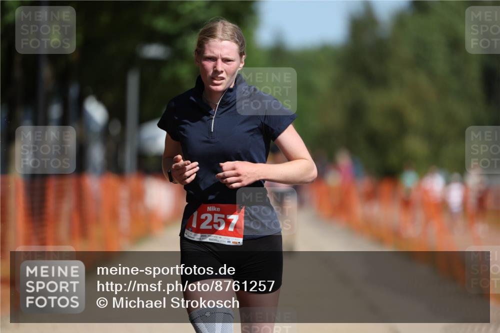 07.09.2025 - 19. Norderstedt Triathlon Michael Strokosch http://msf.ph/oto/8761257 07.09.2025 12:07:54 Laufen 1223, 1257 meine-sportfotos.de