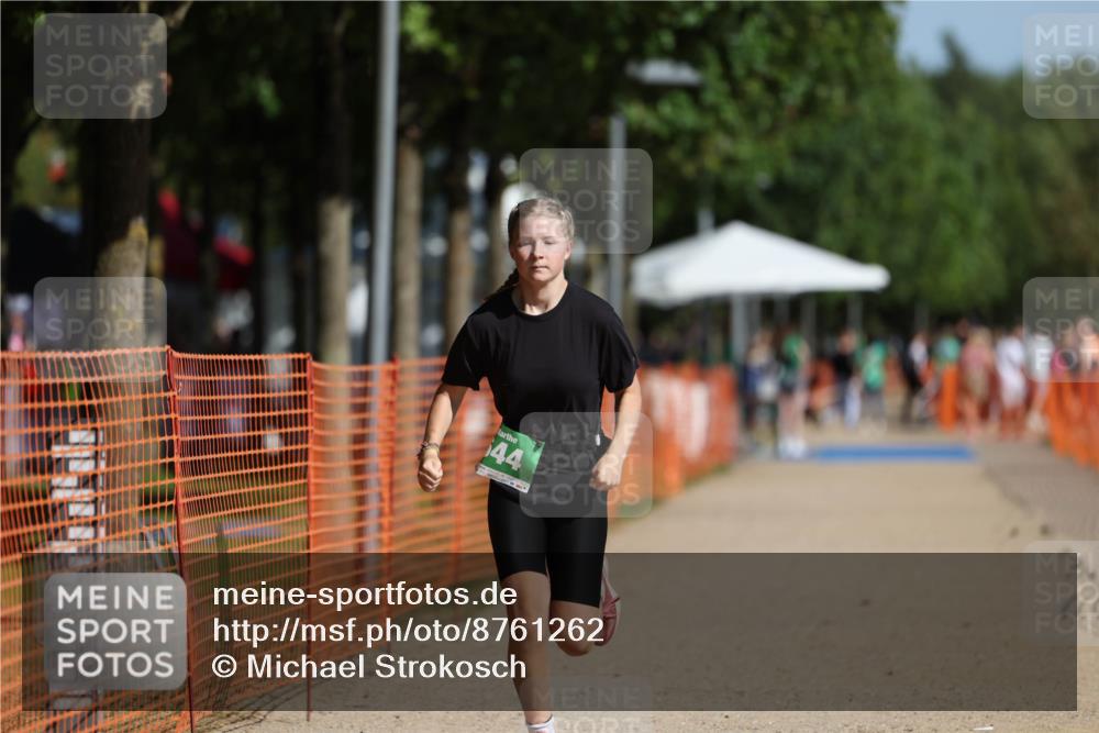 07.09.2025 - 19. Norderstedt Triathlon Michael Strokosch http://msf.ph/oto/8761262 07.09.2025 11:13:18 Laufen 644 meine-sportfotos.de