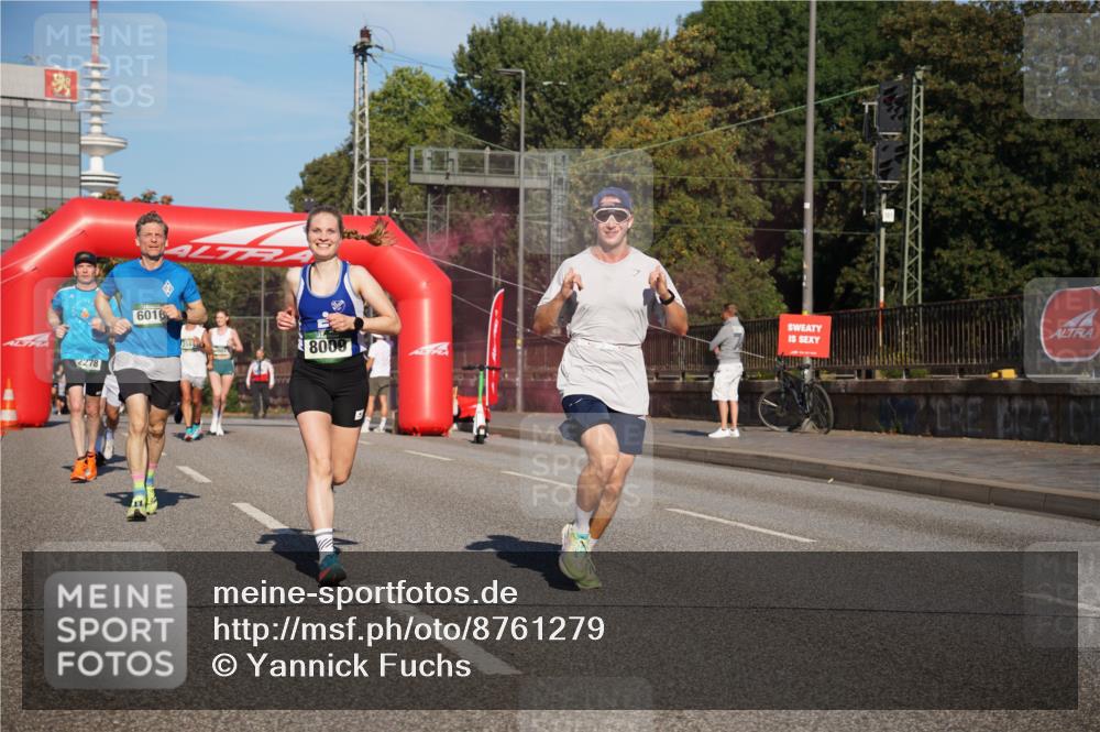 07.09.2025 - BARMER Alsterlauf Yannick Fuchs http://msf.ph/oto/8761279 07.09.2025 09:40:36 Laufen 2278, 6016, 8009 meine-sportfotos.de