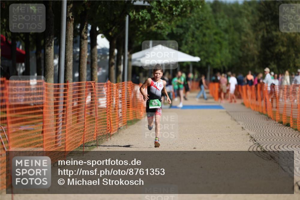 07.09.2025 - 19. Norderstedt Triathlon Michael Strokosch http://msf.ph/oto/8761353 07.09.2025 11:14:06 Laufen 69 meine-sportfotos.de
