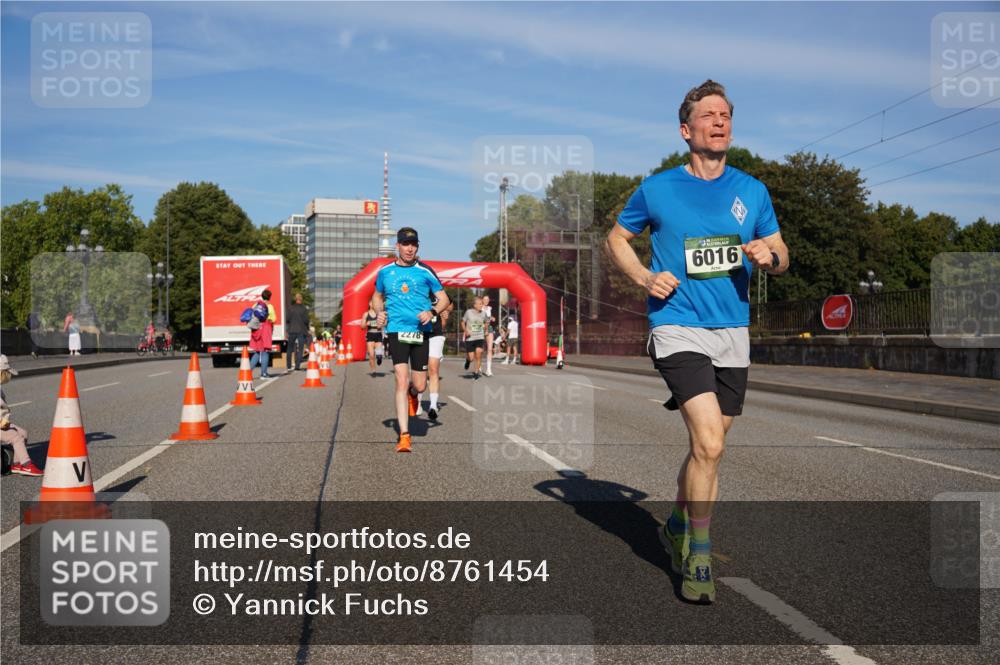 07.09.2025 - BARMER Alsterlauf Yannick Fuchs http://msf.ph/oto/8761454 07.09.2025 09:40:39 Laufen 2278, 6016 meine-sportfotos.de
