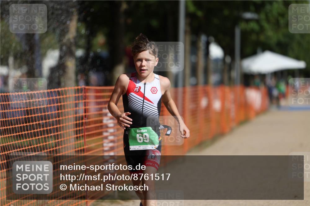 07.09.2025 - 19. Norderstedt Triathlon Michael Strokosch http://msf.ph/oto/8761517 07.09.2025 11:14:10 Laufen 69 meine-sportfotos.de