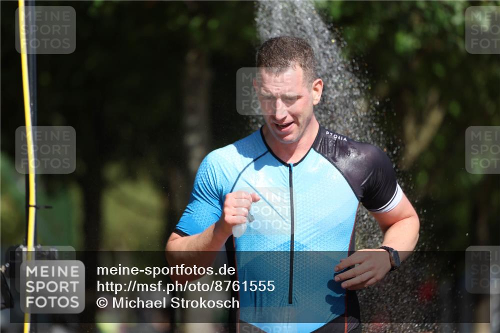 07.09.2025 - 19. Norderstedt Triathlon Michael Strokosch http://msf.ph/oto/8761555 07.09.2025 12:08:05 Laufen 734, 1223, 1288 meine-sportfotos.de