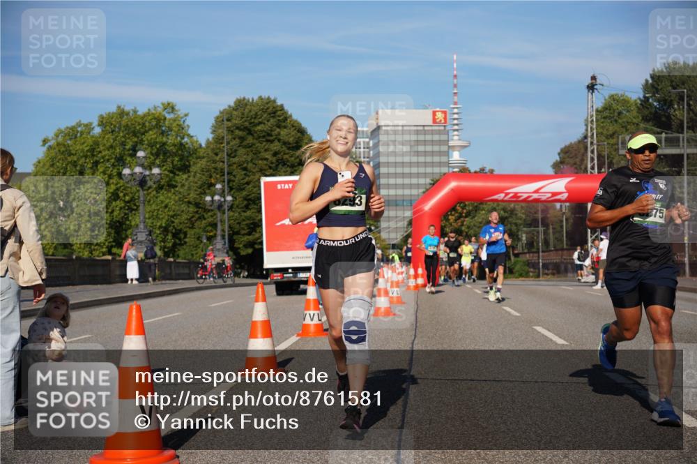 07.09.2025 - BARMER Alsterlauf Yannick Fuchs http://msf.ph/oto/8761581 07.09.2025 09:40:44 Laufen 75 meine-sportfotos.de