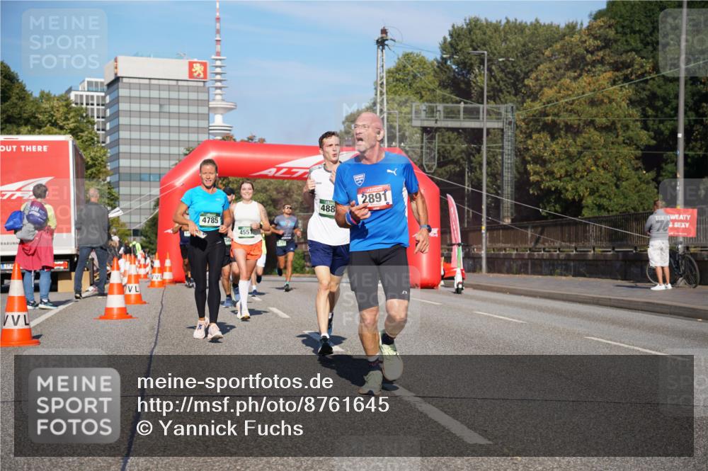 07.09.2025 - BARMER Alsterlauf Yannick Fuchs http://msf.ph/oto/8761645 07.09.2025 09:40:48 Laufen 6192, 4785, 4551, 488, 2891, 76 meine-sportfotos.de