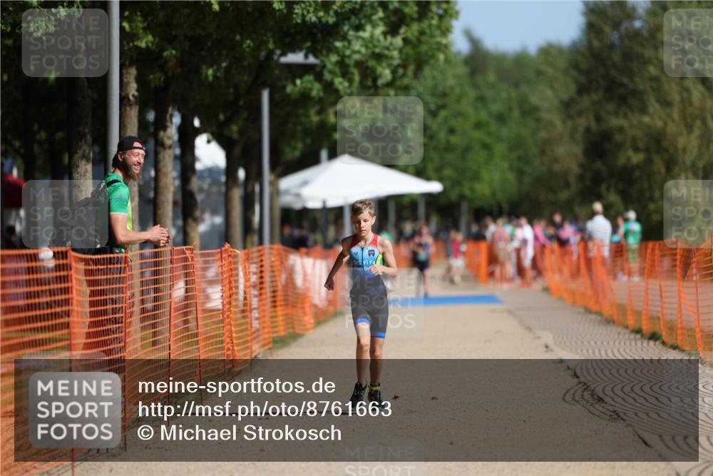 07.09.2025 - 19. Norderstedt Triathlon Michael Strokosch http://msf.ph/oto/8761663 07.09.2025 11:15:02 Laufen 98 meine-sportfotos.de