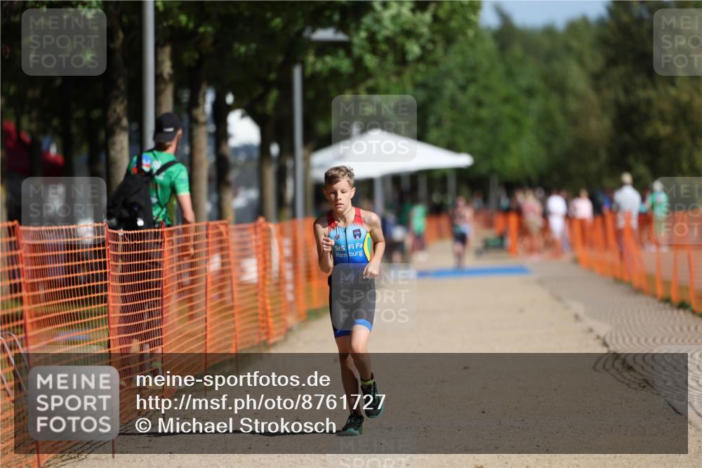 07.09.2025 - 19. Norderstedt Triathlon Michael Strokosch http://msf.ph/oto/8761727 07.09.2025 11:15:04 Laufen 98 meine-sportfotos.de