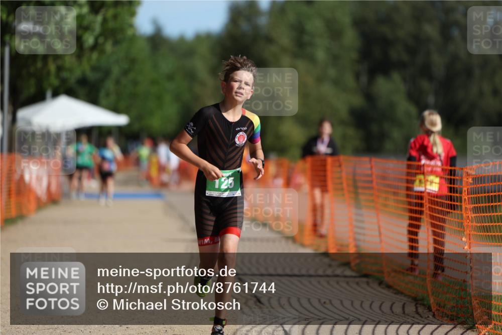 07.09.2025 - 19. Norderstedt Triathlon Michael Strokosch http://msf.ph/oto/8761744 07.09.2025 10:46:09 Laufen 125 meine-sportfotos.de