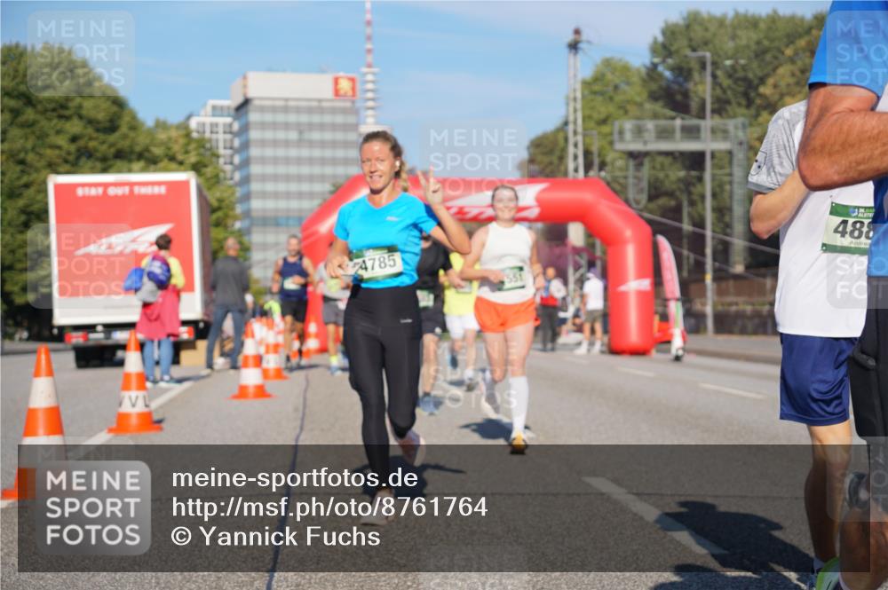 07.09.2025 - BARMER Alsterlauf Yannick Fuchs http://msf.ph/oto/8761764 07.09.2025 09:40:50 Laufen 4785, 36, 488 meine-sportfotos.de