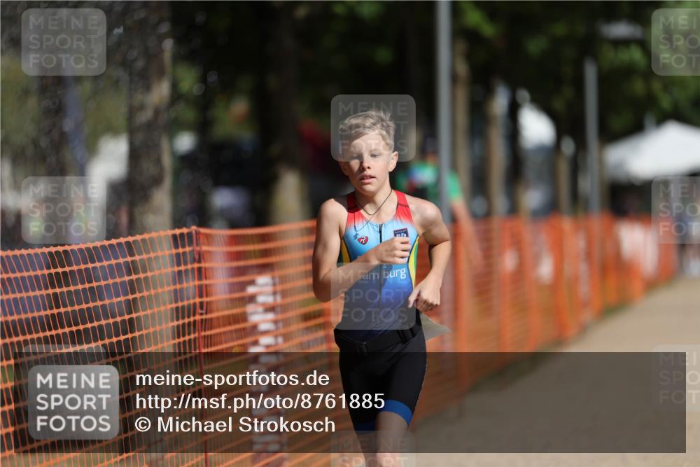 07.09.2025 - 19. Norderstedt Triathlon Michael Strokosch http://msf.ph/oto/8761885 07.09.2025 11:15:07 Laufen 98 meine-sportfotos.de