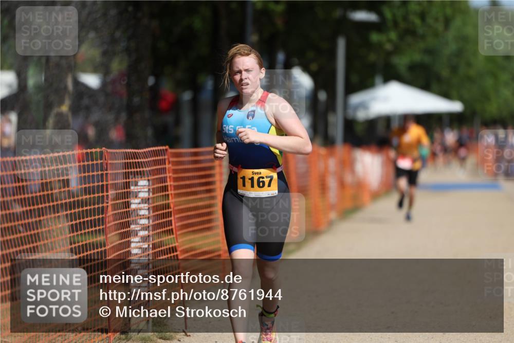 07.09.2025 - 19. Norderstedt Triathlon Michael Strokosch http://msf.ph/oto/8761944 07.09.2025 12:08:23 Laufen 149, 1167, 1210, 1236 meine-sportfotos.de