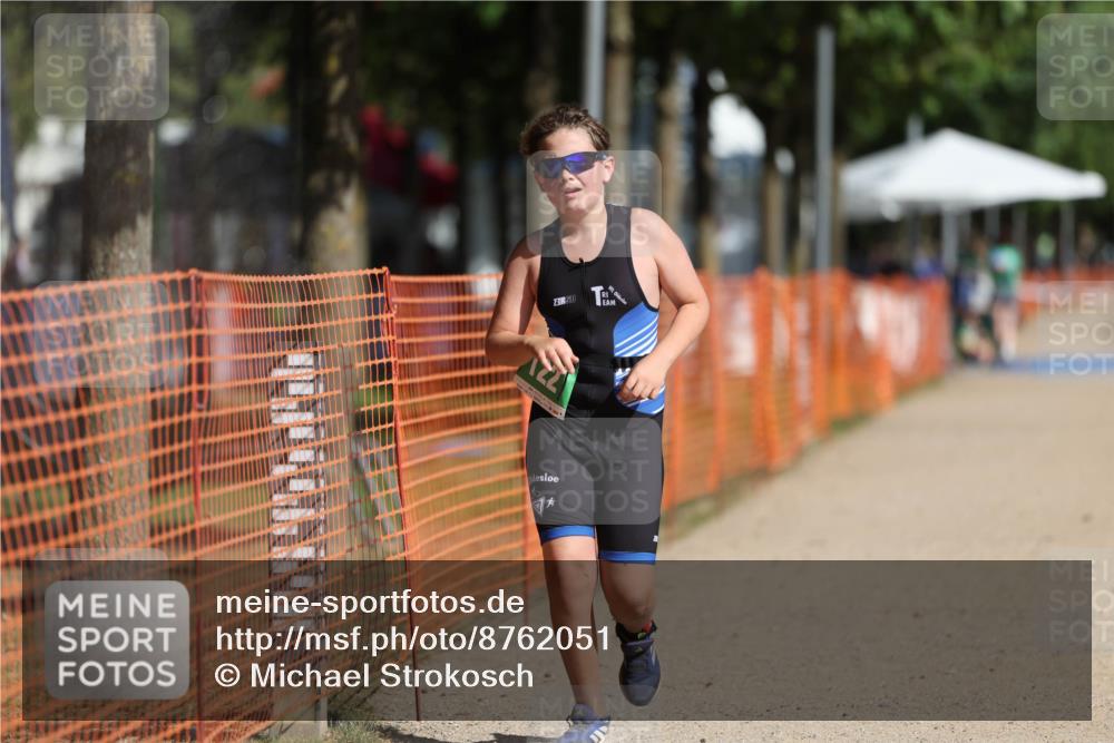 07.09.2025 - 19. Norderstedt Triathlon Michael Strokosch http://msf.ph/oto/8762051 07.09.2025 11:15:32 Laufen 122 meine-sportfotos.de