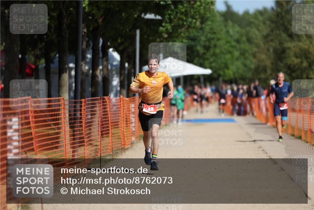 07.09.2025 - 19. Norderstedt Triathlon Michael Strokosch http://msf.ph/oto/8762073 07.09.2025 12:08:27 Laufen 149, 837, 1167 meine-sportfotos.de