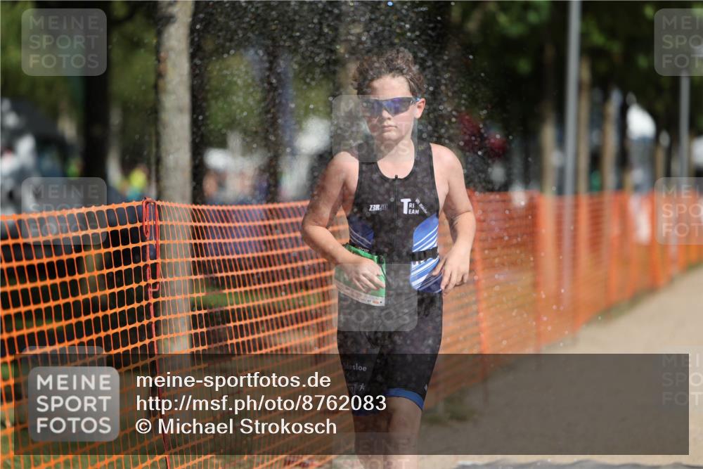 07.09.2025 - 19. Norderstedt Triathlon Michael Strokosch http://msf.ph/oto/8762083 07.09.2025 11:15:34 Laufen 122 meine-sportfotos.de