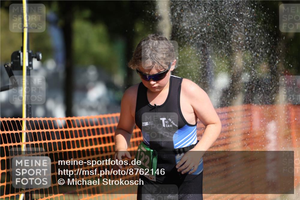 07.09.2025 - 19. Norderstedt Triathlon Michael Strokosch http://msf.ph/oto/8762146 07.09.2025 11:15:35 Laufen 122 meine-sportfotos.de