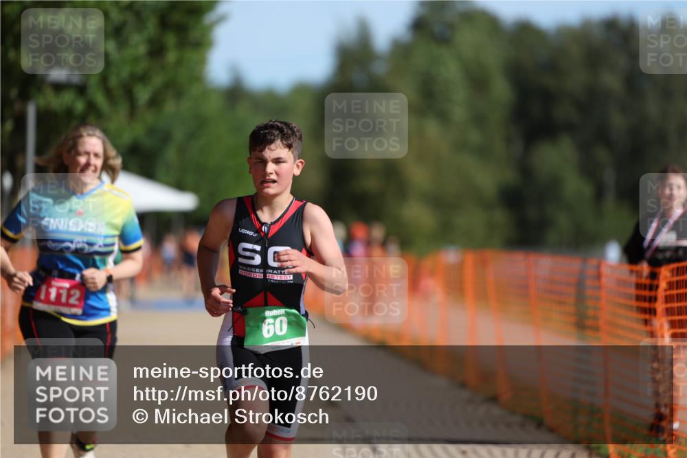 07.09.2025 - 19. Norderstedt Triathlon Michael Strokosch http://msf.ph/oto/8762190 07.09.2025 10:46:32 Laufen 60, 1112 meine-sportfotos.de
