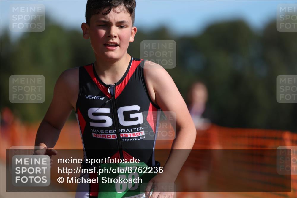 07.09.2025 - 19. Norderstedt Triathlon Michael Strokosch http://msf.ph/oto/8762236 07.09.2025 10:46:33 Laufen 60, 1112 meine-sportfotos.de